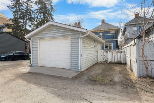 528 21 Avenue Sw, Calgary, AB - Outdoor