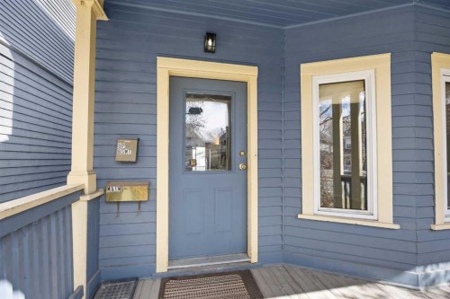 528 21 Avenue Sw, Calgary, AB - Outdoor With Exterior
