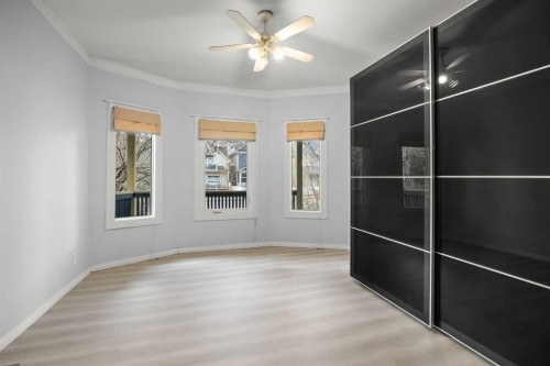 528 21 Avenue Sw, Calgary, AB - Indoor Photo Showing Other Room