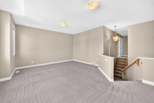63 Royal Birch Point Nw, Calgary, AB - Indoor Photo Showing Other Room