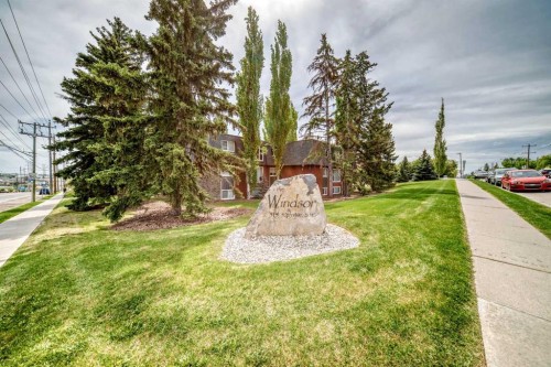 112-315 50 Avenue Sw, Calgary, AB - Outdoor