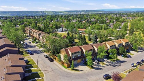 7003 Ranchero Road Nw, Calgary, AB - Outdoor With View