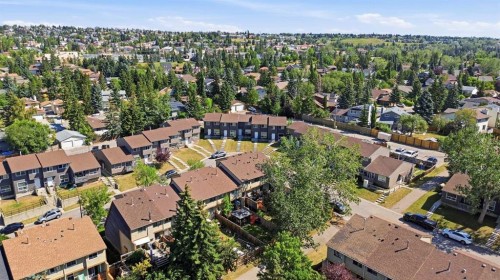 7003 Ranchero Road Nw, Calgary, AB - Outdoor With View