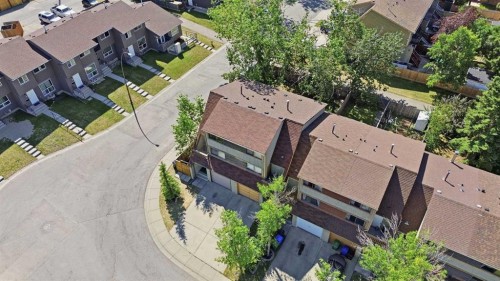 7003 Ranchero Road Nw, Calgary, AB - Outdoor With View