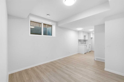 572 Belmont Heath Sw, Calgary, AB - Indoor Photo Showing Other Room