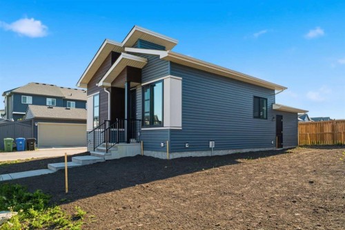 572 Belmont Heath Sw, Calgary, AB - Outdoor