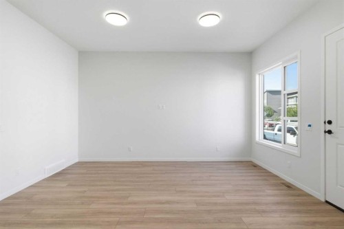 572 Belmont Heath Sw, Calgary, AB - Indoor Photo Showing Other Room