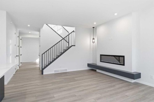 572 Belmont Heath Sw, Calgary, AB - Indoor