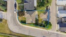 3803 14 Avenue Ne, Calgary, AB  - Outdoor 