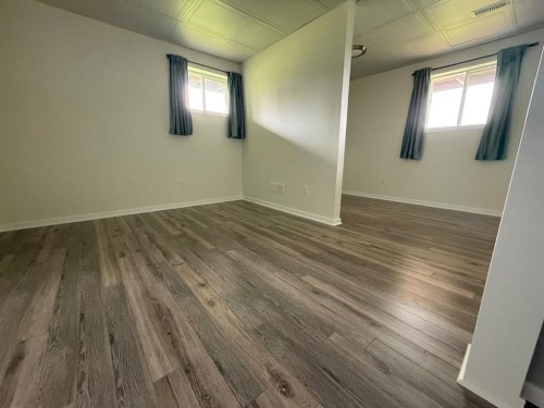 621088 Rge Rd 53 Ne, Fort Assiniboine, AB - Indoor Photo Showing Other Room