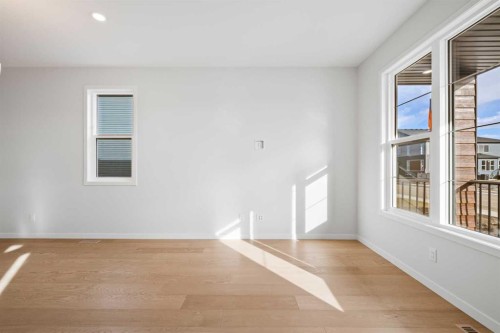 83 Wolf Hollow Rise Se, Calgary, AB - Indoor Photo Showing Other Room