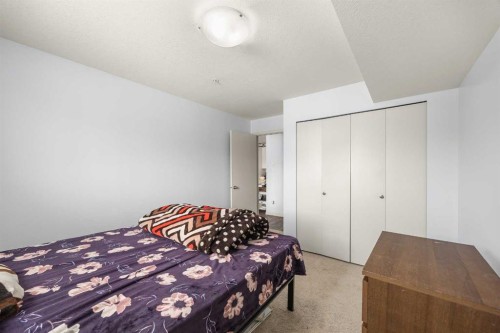 2210-181 Skyview Ranch Manor Ne, Calgary, AB - Indoor Photo Showing Bedroom