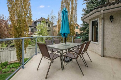 40 Scenic Ridge Place Nw, Calgary, AB - Outdoor With Exterior