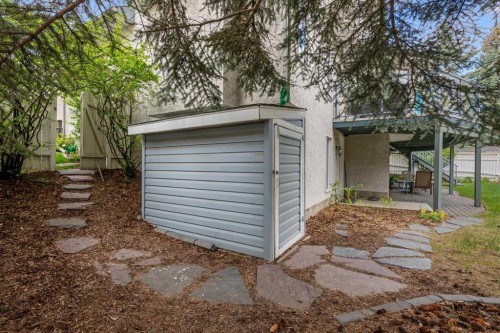 40 Scenic Ridge Place Nw, Calgary, AB - Outdoor