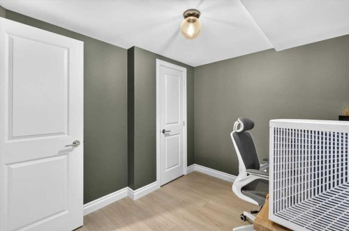 75 Shawglen Way Sw, Calgary, AB - Indoor Photo Showing Other Room