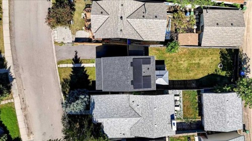 75 Shawglen Way Sw, Calgary, AB - Outdoor With Deck Patio Veranda