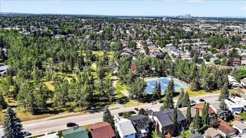 75 Shawglen Way Sw, Calgary, AB - Outdoor