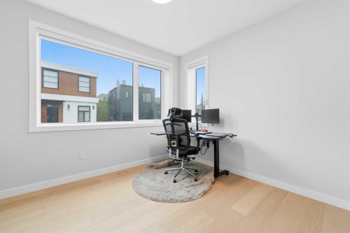 105 Rockhaven Green Nw, Calgary, AB - Indoor Photo Showing Office