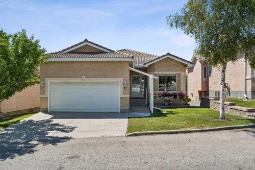42 Scimitar Circle Nw, Calgary, AB - Outdoor