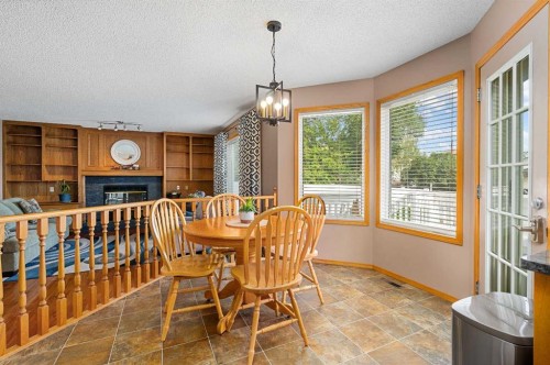 1114 Whitfield Avenue, Crossfield, AB - Indoor Photo Showing Dining Room
