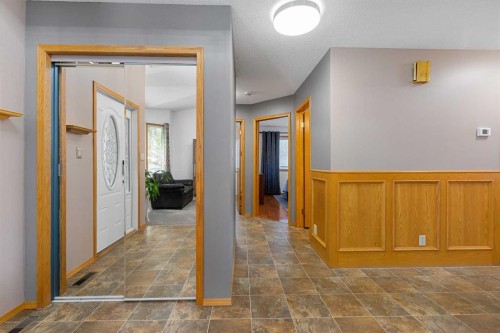 1114 Whitfield Avenue, Crossfield, AB - Indoor Photo Showing Other Room