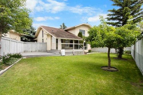 32 Del Rio Place Ne, Calgary, AB - Outdoor