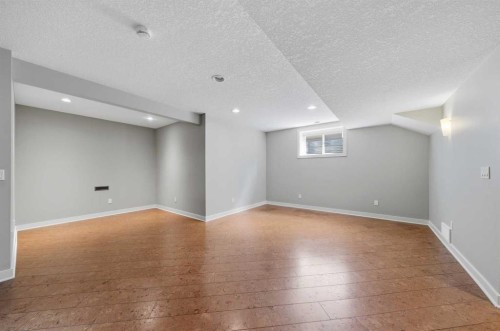 4 Drake Landing Gate, Okotoks, AB - Indoor
