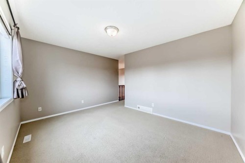 80 Eversyde Way Sw, Calgary, AB - Indoor Photo Showing Other Room