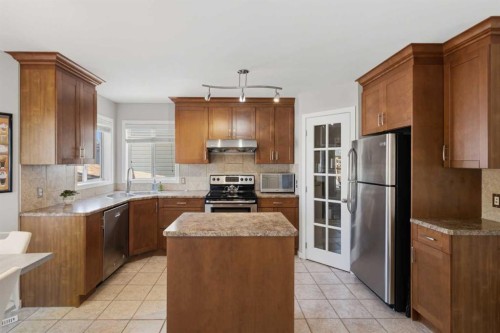 140 Hidden Point Nw, Calgary, AB 