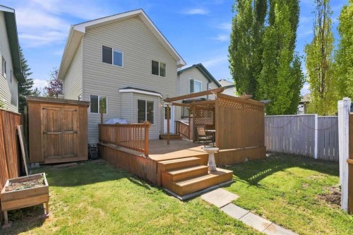 140 Hidden Point Nw, Calgary, AB 