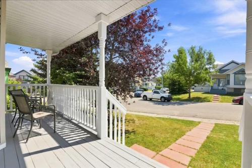 140 Hidden Point Nw, Calgary, AB 