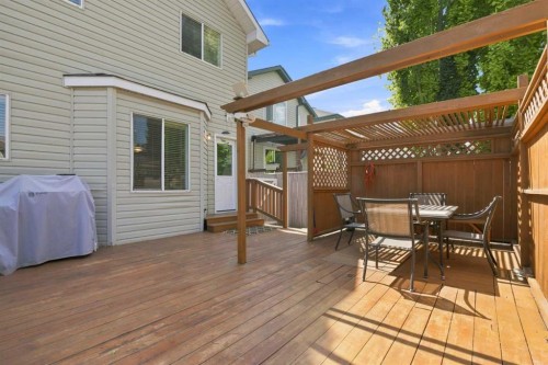140 Hidden Point Nw, Calgary, AB 