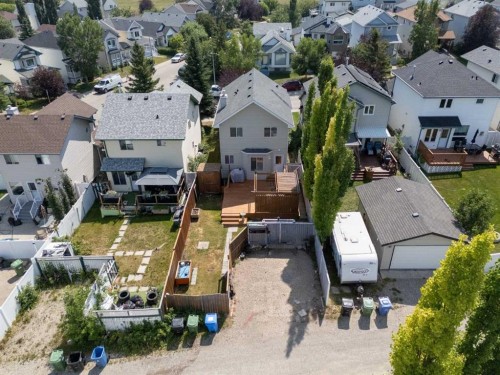 140 Hidden Point Nw, Calgary, AB 