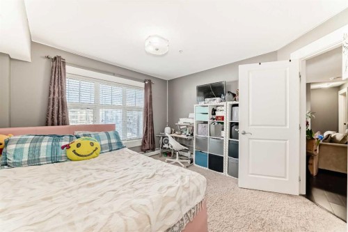 3313-11 Mahogany Row Se, Calgary, AB - Indoor Photo Showing Bedroom