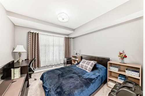 3313-11 Mahogany Row Se, Calgary, AB - Indoor Photo Showing Bedroom