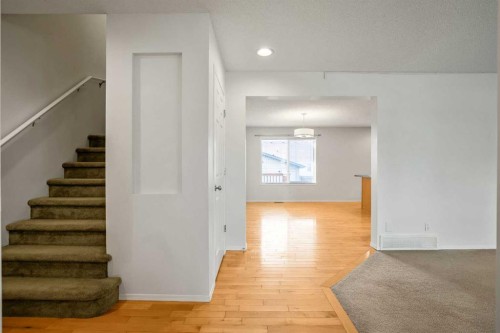 179 Prestwick Drive Se, Calgary, AB 