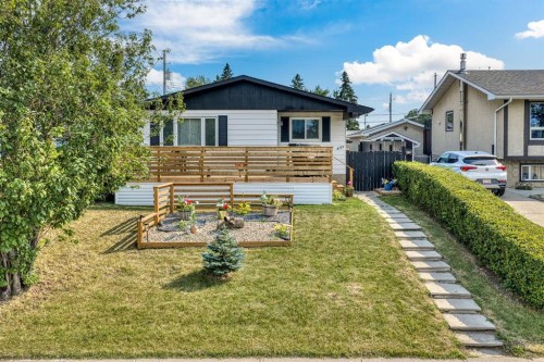4123 30 Avenue Se, Calgary, AB - Outdoor