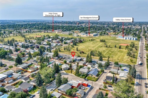 4123 30 Avenue Se, Calgary, AB - Outdoor With View
