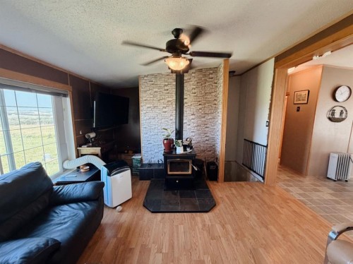 4142 Township Road 290, Rural Mountain View County, AB - Indoor Photo Showing Dining Room