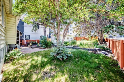 1703 32 Street Sw, Calgary, AB - Outdoor