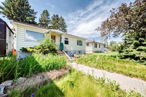 1703 32 Street Sw, Calgary, AB - Outdoor