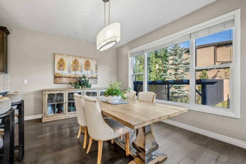 86 Legacy Green Se, Calgary, AB - Indoor Photo Showing Dining Room
