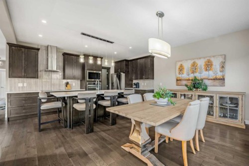 86 Legacy Green Se, Calgary, AB - Indoor Photo Showing Other Room