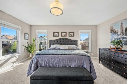 86 Legacy Green Se, Calgary, AB - Indoor Photo Showing Bedroom
