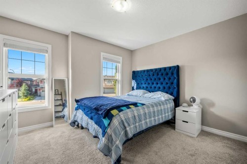 86 Legacy Green Se, Calgary, AB - Indoor Photo Showing Bedroom