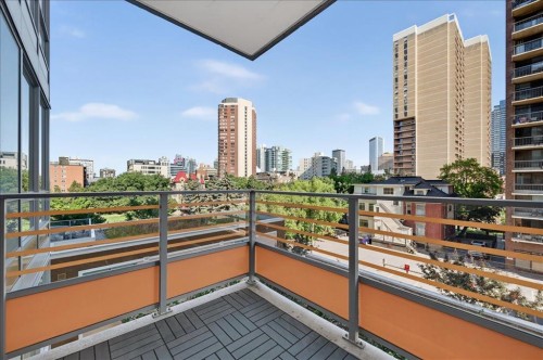 414-626 14 Avenue Sw, Calgary, AB - Outdoor With Balcony