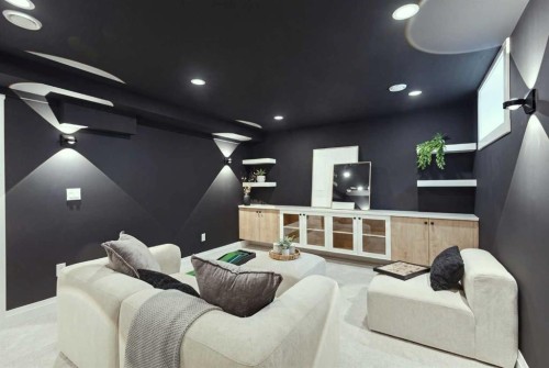 3375 Breton Close Nw, Calgary, AB - Indoor Photo Showing Other Room