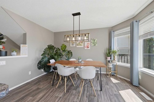 119 Bridlewood Common Sw, Calgary, AB - Indoor Photo Showing Dining Room