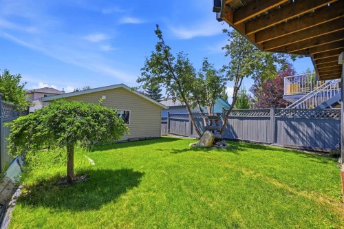 119 Bridlewood Common Sw, Calgary, AB - Outdoor