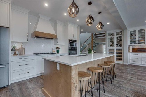 29 Longmire Close, Red Deer, AB - Indoor Photo Showing Kitchen With Upgraded Kitchen